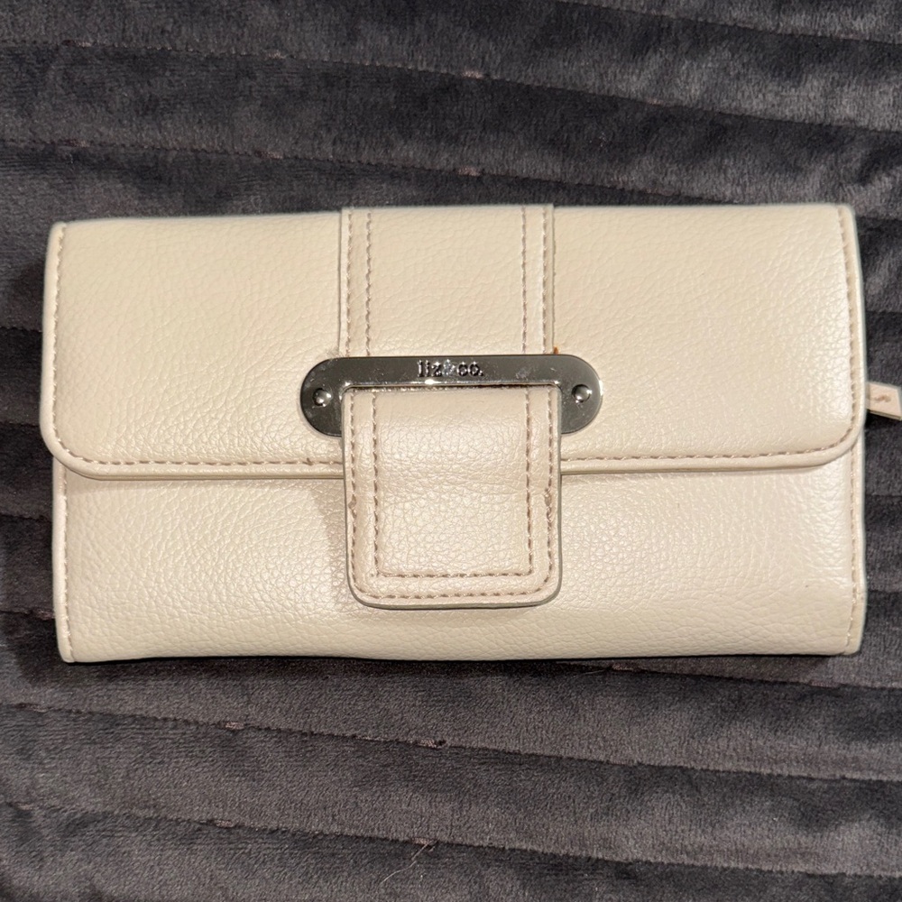 Liz & Co. Cream Leather Wallet - 12 card holder with check book cover